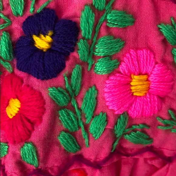 Little girls pink embroidered dress - Picture 5 of 8